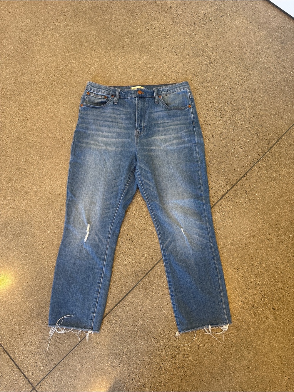 Madewell Cropped Straight-Leg Jeans in Blue Wash